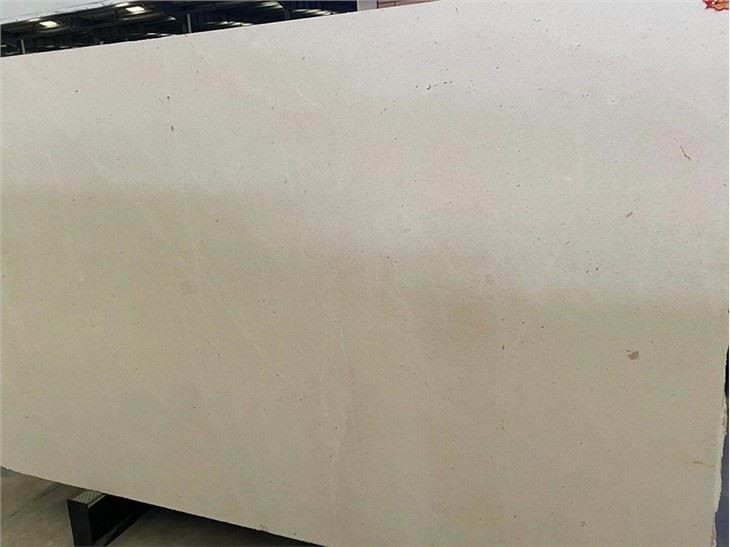 Caliza Capri Limestone Slab 02